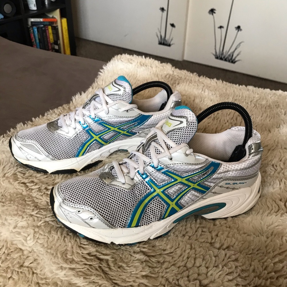 ASICS Gel Galaxy 4